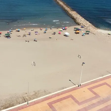Sun & Beach דירה *